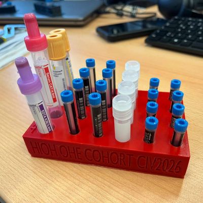 Porte-tubes imprimés en 3D avec tubes 